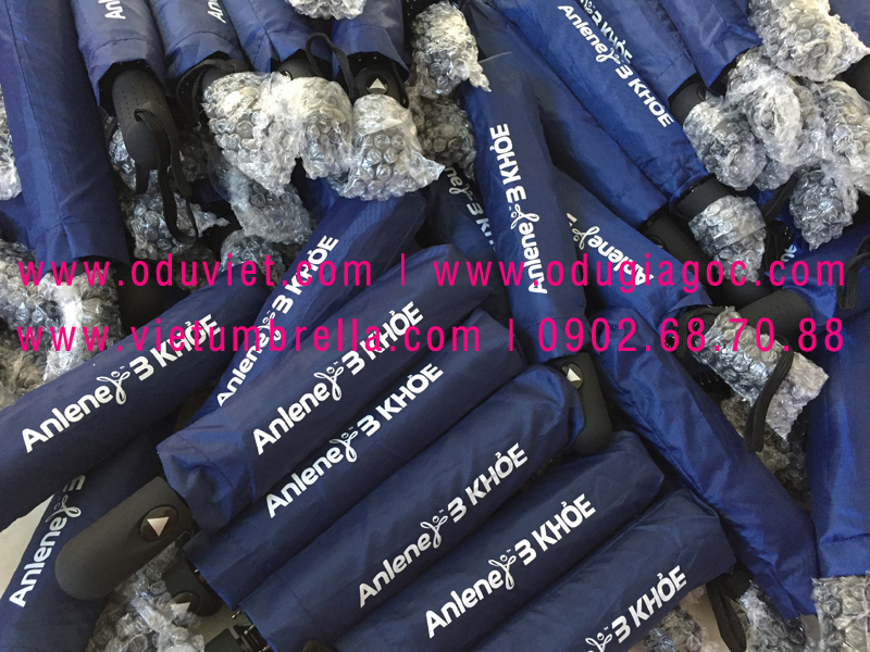 xưởng sản xuất ô dù cầm tay in logo quảng cáo